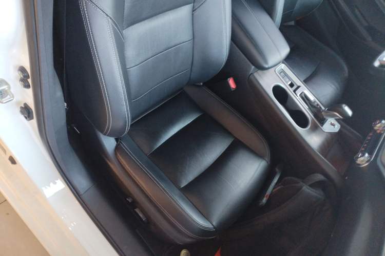 Used Nissan Teana 2021 2.0L XL Comfort Edition Right Front Seat