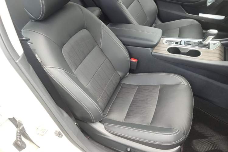 Used Nissan Teana 2021 2.0L XL Comfort Edition Right Front Seat
