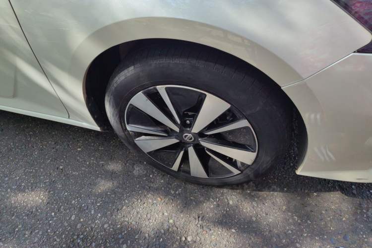 Used Nissan Teana 2021 2.0L XL Comfort Edition Right Front Wheel Hub