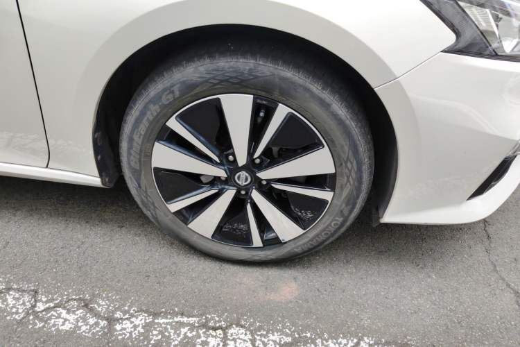 Used Nissan Teana 2021 2.0L XL Comfort Edition Right Front Wheel Hub