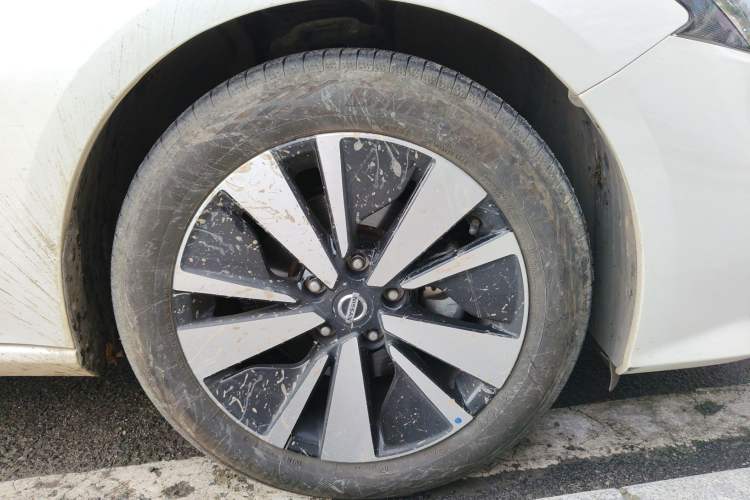 Used Nissan Teana 2021 2.0L XL Comfort Edition Right Front Wheel Hub