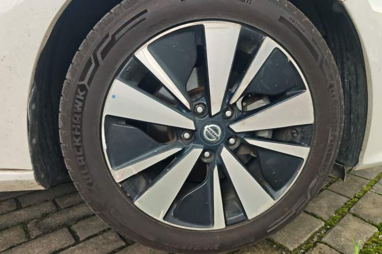 Used Nissan Teana 2021 2.0L XL Comfort Edition Right Front Wheel Hub