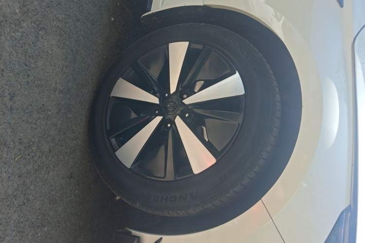Used Nissan Teana 2021 2.0L XL Upper AD1 Smart Drive & Navigation Edition Right Front Wheel Hub