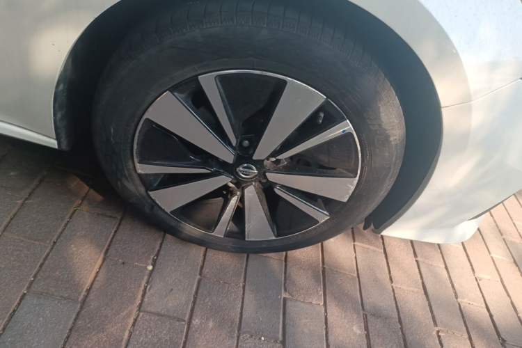 Used Nissan Teana 2021 2.0L XL Upper AD1 Smart Drive & Navigation Edition Right Front Wheel Hub