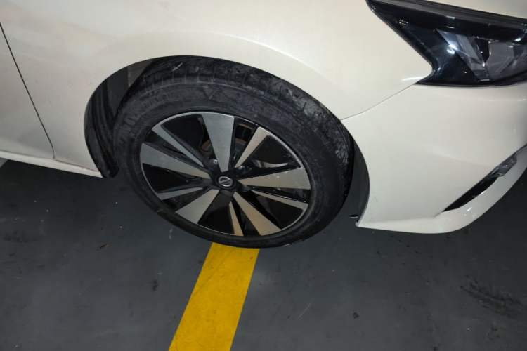 Used Nissan Teana 2021 2.0L XL Comfort Edition Right Front Wheel Hub