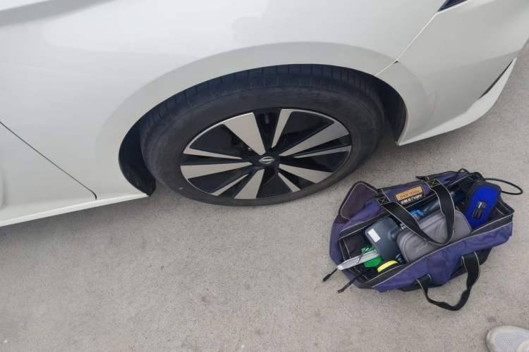 Used Nissan Teana 2021 2.0L XL Comfort Edition Right Front Wheel Hub