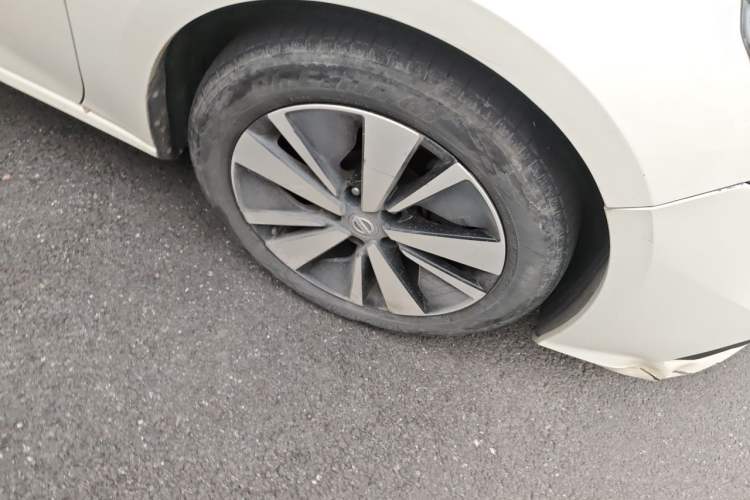 Used Nissan Teana 2021 2.0L XL Comfort Edition Right Front Wheel Hub