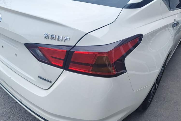 Used Nissan Teana 2021 2.0L XL Comfort Edition Right Rear Taillight