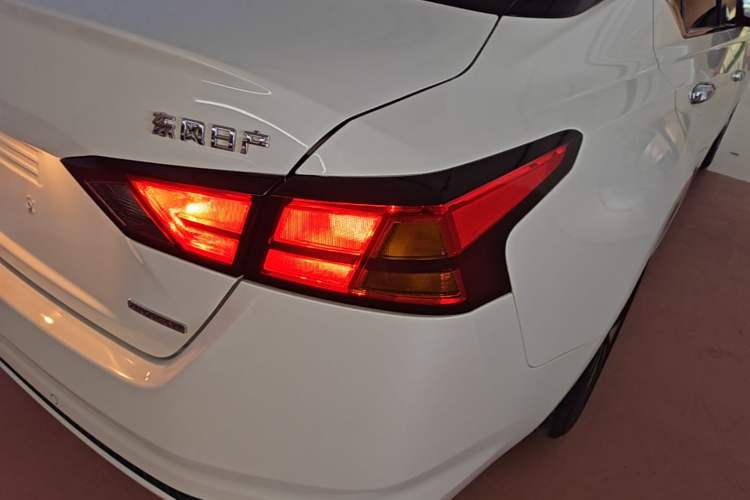 Used Nissan Teana 2021 2.0L XL Comfort Edition Right Rear Taillight
