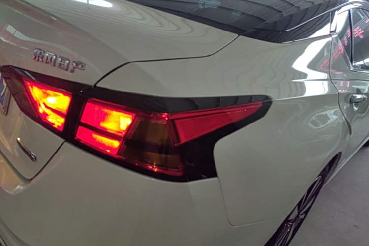 Used Nissan Teana 2021 2.0L XL Comfort Edition Right Rear Taillight