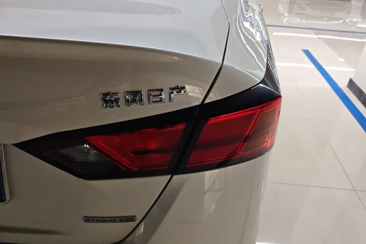 Used Nissan Teana 2021 2.0L XL Comfort Edition Right Rear Taillight