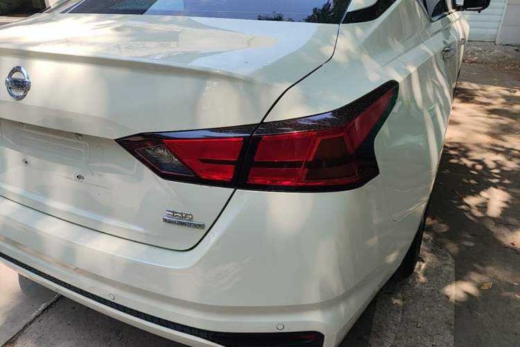 Used Nissan Teana 2021 2.0L XL Comfort Edition Right Rear Taillight