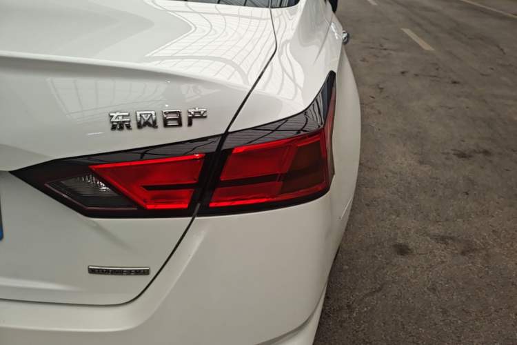 Used Nissan Teana 2021 2.0L XL Comfort Edition Right Rear Taillight