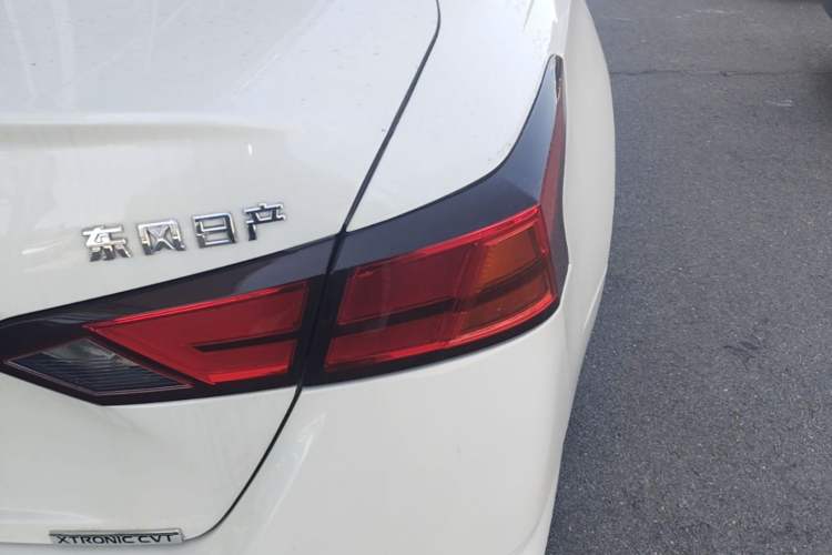 Used Nissan Teana 2021 2.0L XL Comfort Edition Right Rear Taillight