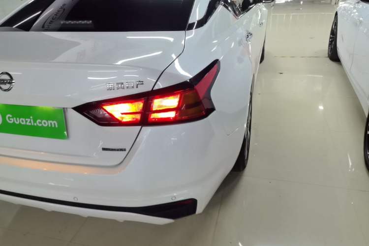 Used Nissan Teana 2021 2.0L XL Comfort Edition Right Rear Taillight
