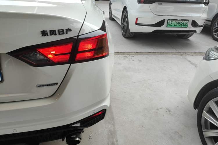 Used Nissan Teana 2021 2.0L XL Comfort Edition Right Rear Taillight