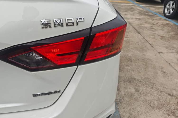 Used Nissan Teana 2021 2.0L XL Comfort Edition Right Rear Taillight