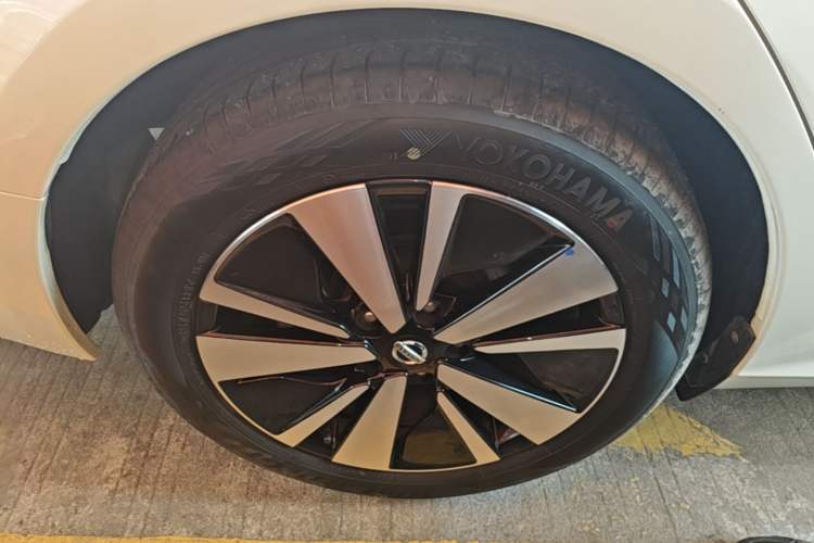 Used Nissan Teana 2021 2.0L XL Comfort Edition Right Rear Wheel Hub
