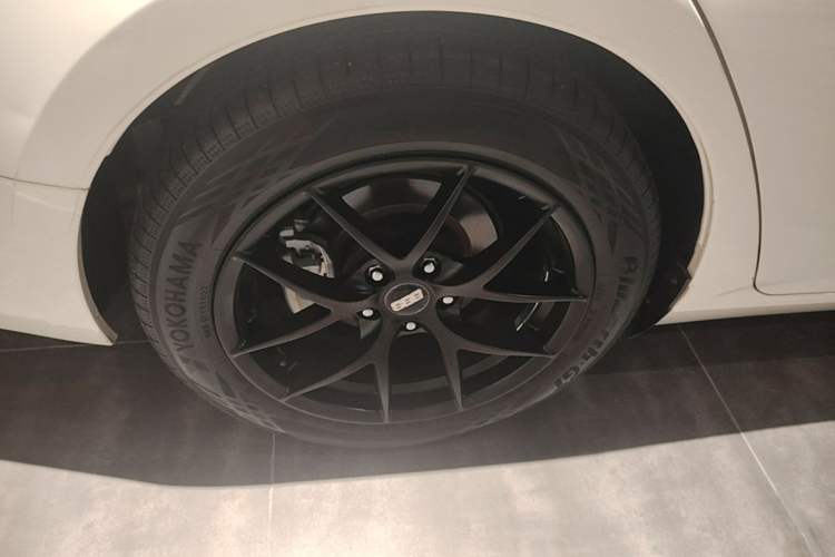 Used Nissan Teana 2021 2.0T XL Upper AD1 Smart Navigation Edition Right Rear Wheel Hub