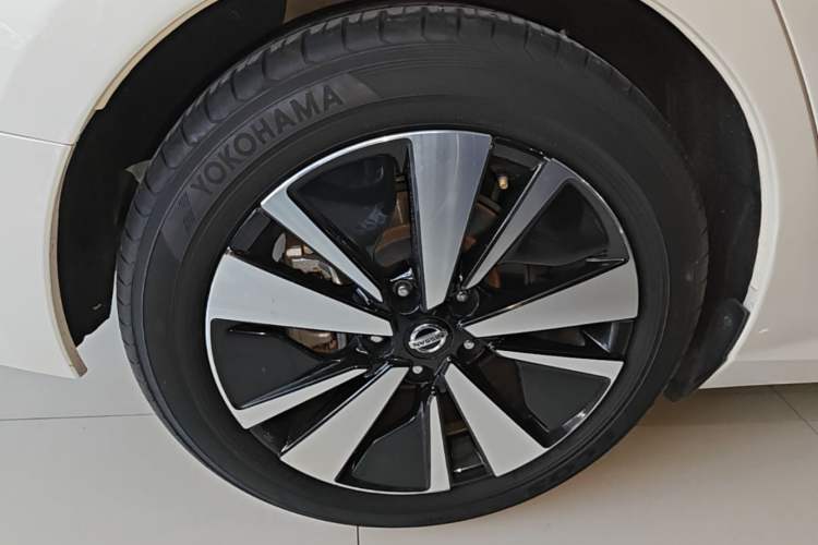 Used Nissan Teana 2021 2.0L XL Comfort Edition Right Rear Wheel Hub