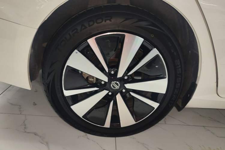 Used Nissan Teana 2021 2.0L XL Comfort Edition Right Rear Wheel Hub