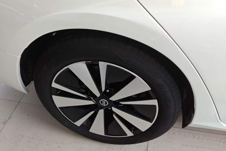 Used Nissan Teana 2021 2.0L XL Comfort Edition Right Rear Wheel Hub