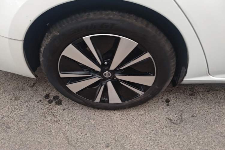 Used Nissan Teana 2021 2.0L XL Comfort Edition Right Rear Wheel Hub