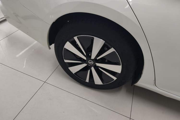 Used Nissan Teana 2021 2.0L XL Comfort Edition Right Rear Wheel Hub