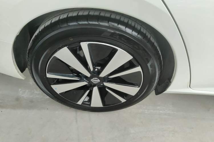 Used Nissan Teana 2021 2.0L XL Comfort Edition Right Rear Wheel Hub