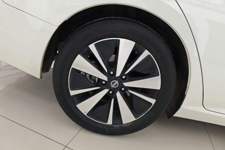 Used Nissan Teana 2021 2.0L XL Comfort Edition Right Rear Wheel Hub