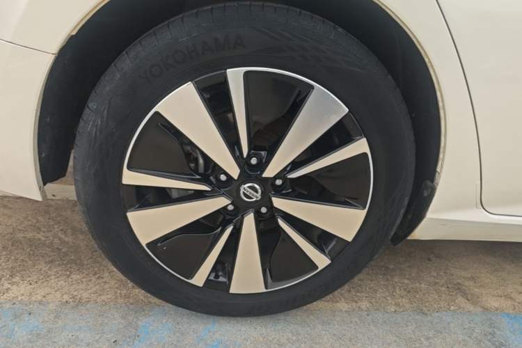 Used Nissan Teana 2021 2.0L XL Comfort Edition Right Rear Wheel Hub