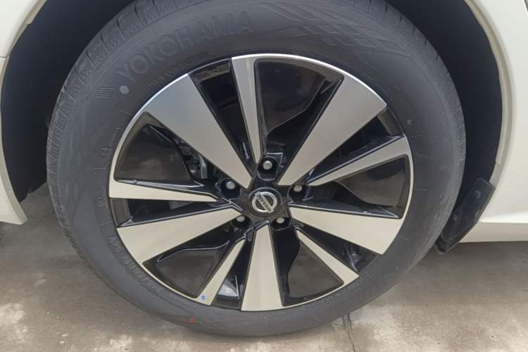 Used Nissan Teana 2021 2.0L XL Comfort Edition Right Rear Wheel Hub