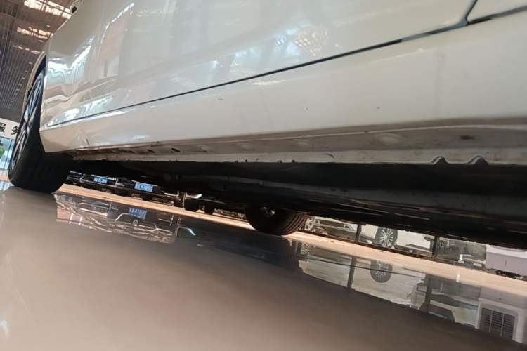 Used Nissan Teana 2021 2.0L XL Comfort Edition Right Side Sill