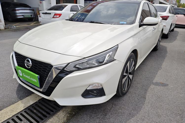Used Nissan Teana 2021 2.0L XL Comfort Edition Guazi used car, China used car export, Used car for sale, Used Nissan cars, Cheapest cars for sale