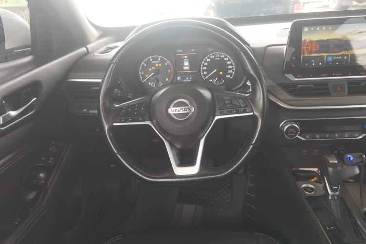 Used Nissan Teana 2021 2.0L XL Comfort Edition Steering Wheel