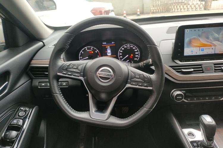 Used Nissan Teana 2021 2.0L XL Comfort Edition Steering Wheel