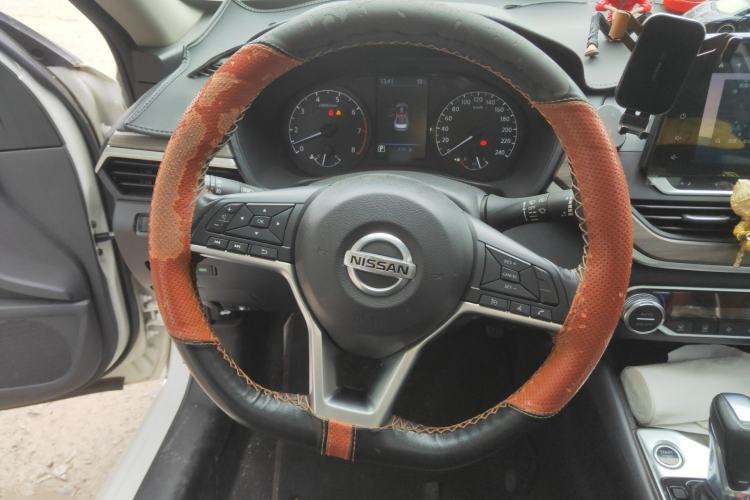 Used Nissan Teana 2021 2.0L XL Comfort Edition Steering Wheel
