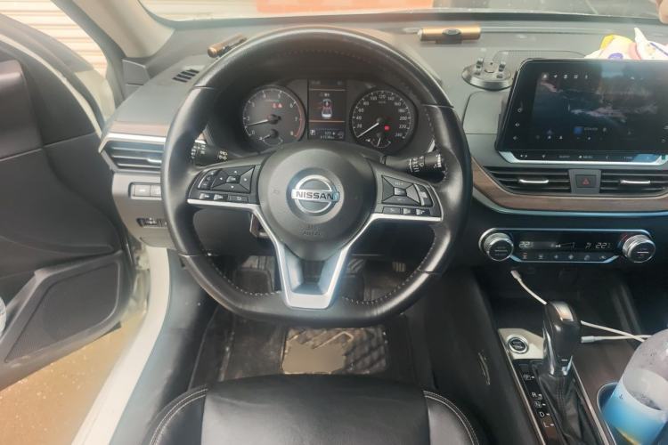 Used Nissan Teana 2021 2.0L XL Comfort Edition Steering Wheel