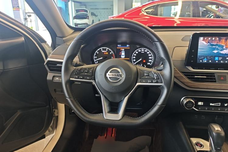 Used Nissan Teana 2021 2.0L XL Comfort Edition Steering Wheel