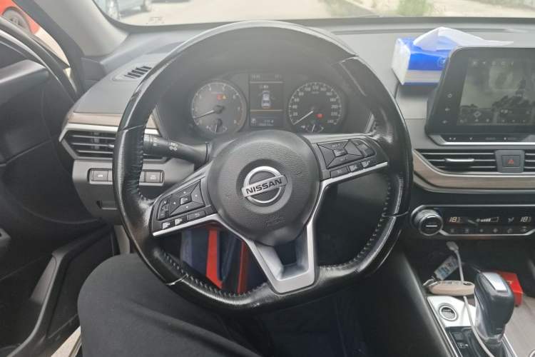 Used Nissan Teana 2021 2.0L XL Comfort Edition Steering Wheel