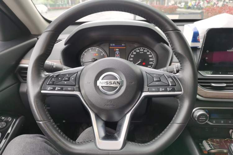Used Nissan Teana 2021 2.0L XL Comfort Edition Steering Wheel