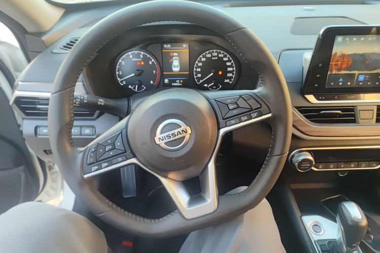 Used Nissan Teana 2021 2.0L XL Comfort Edition Steering Wheel