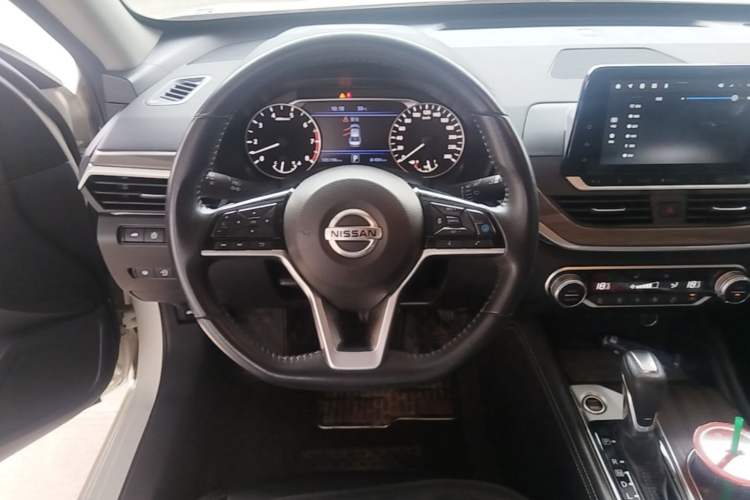Used Nissan Teana 2021 2.0L XL Upper AD1 Smart Drive & Navigation Edition Steering Wheel