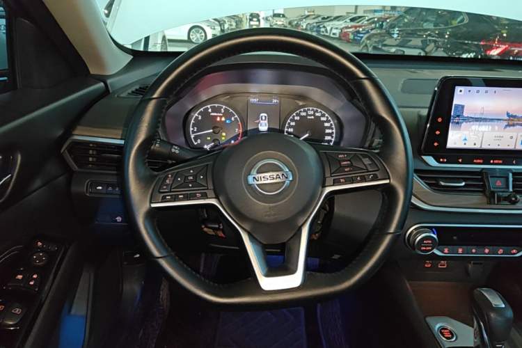 Used Nissan Teana 2021 2.0L XL Comfort Edition Steering Wheel