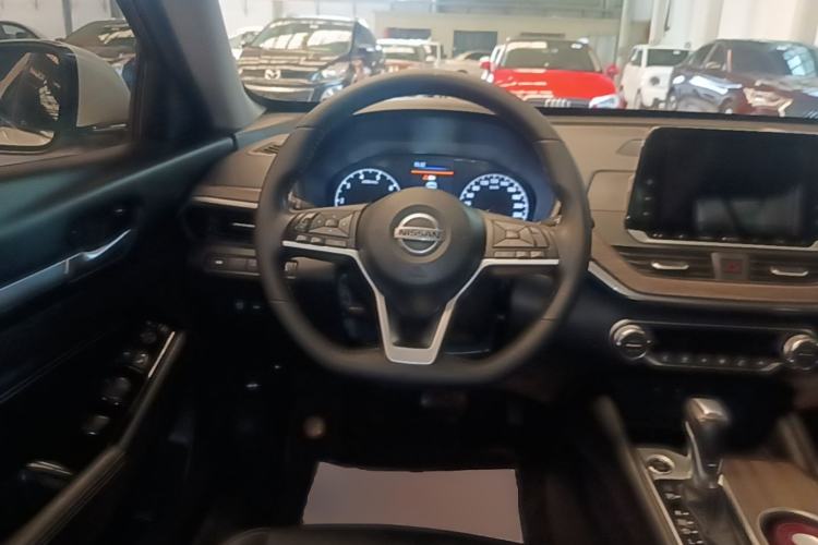 Used Nissan Teana 2021 2.0L XL Comfort Edition Steering Wheel