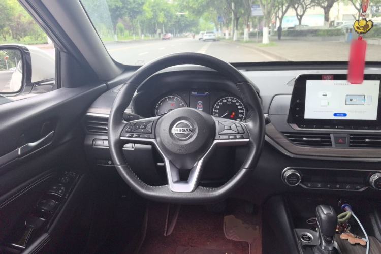 Used Nissan Teana 2021 2.0L XL Comfort Edition Steering Wheel