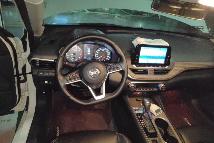 Used Nissan Teana 2021 2.0L XL Comfort Edition Steering Wheel