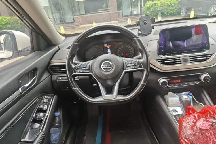 Used Nissan Teana 2021 2.0L XL Comfort Edition Steering Wheel