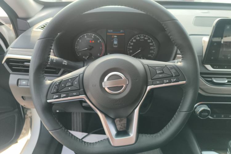 Used Nissan Teana 2021 2.0L XL Comfort Edition Steering Wheel