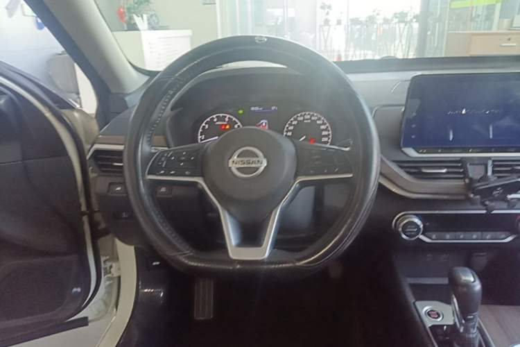 Used Nissan Teana 2021 2.0L XL Comfort Edition Steering Wheel